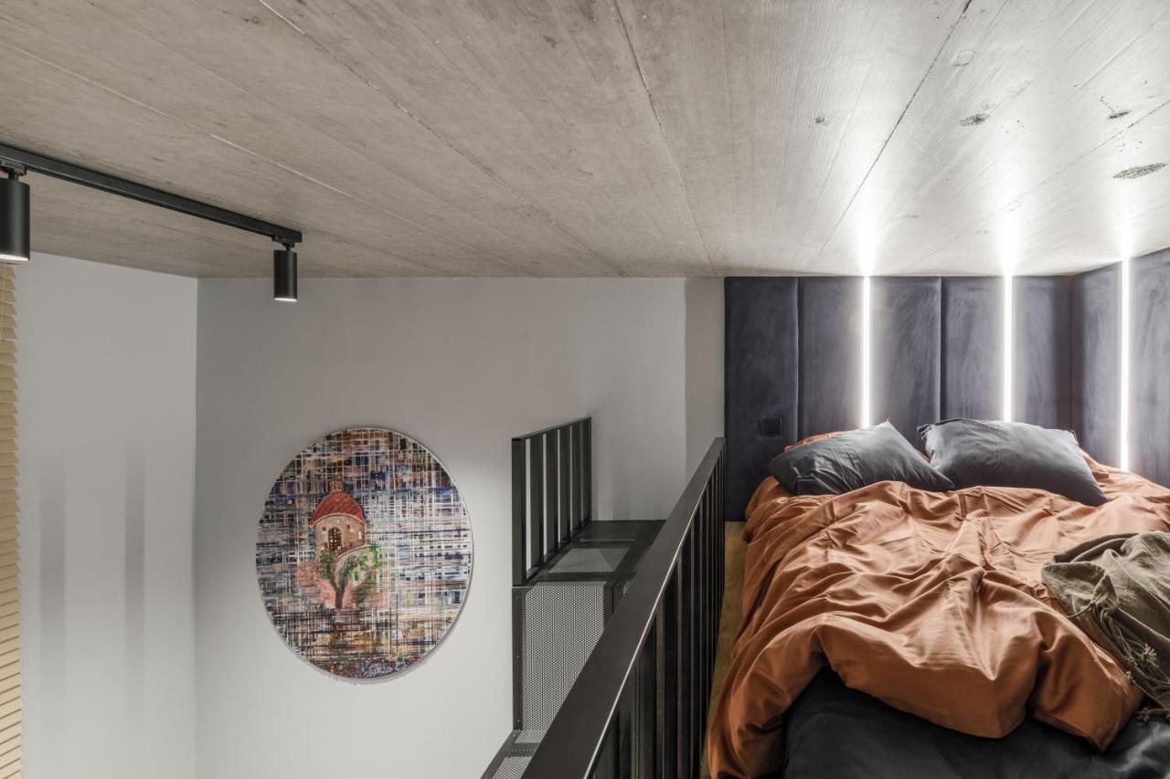 Ivis House Modern Apartment In Vilnius Old Town With Balcony Bagian luar foto