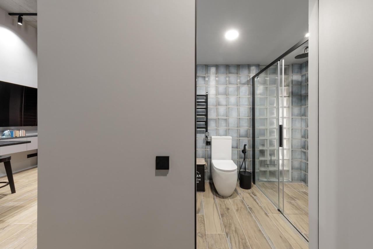 Ivis House Modern Apartment In Vilnius Old Town With Balcony Bagian luar foto